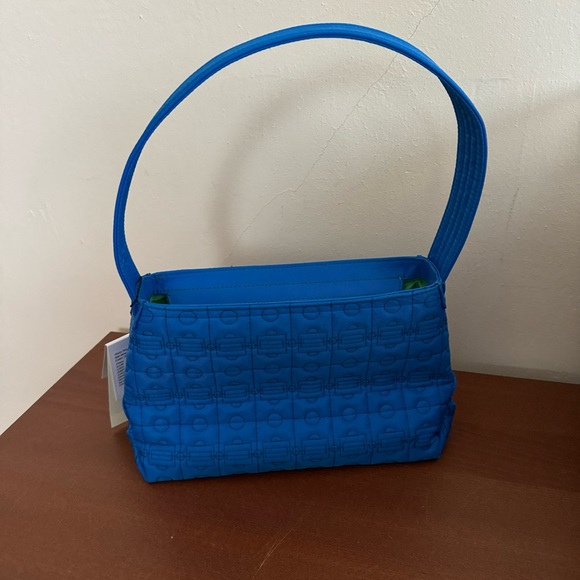 HVISK Scape Small Field Twill Blue Recycled Polyester Shoulder Bag - Picture 2 of 6